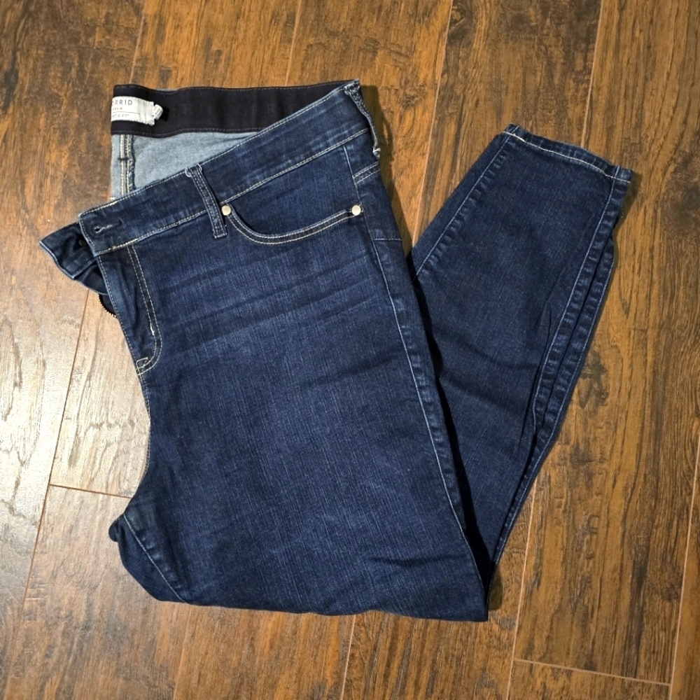 Torrid | Bombshell Skinny First At Fit 22R Jeans